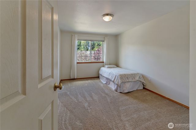 6932 Prosik Lane SW, Olympia, WA 98512