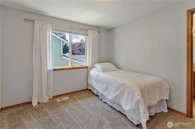 6932 Prosik Lane SW, Olympia, WA 98512