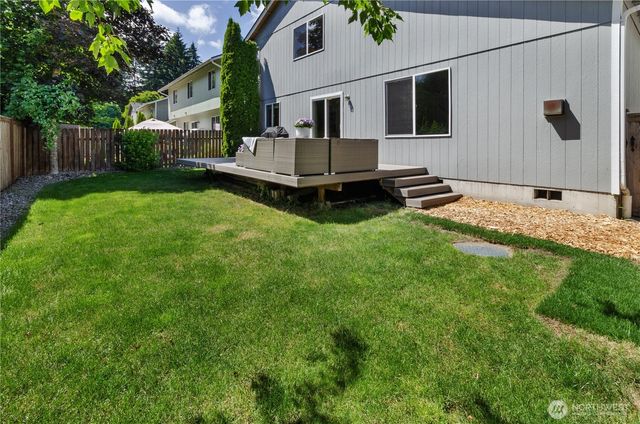 6932 Prosik Lane SW, Olympia, WA 98512