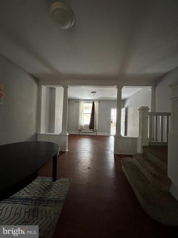 6102 CEDAR AVE, Philadelphia, PA 19143