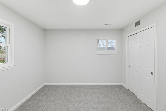 5364 Hanyen DR, Norfolk, VA 23502