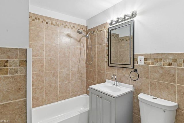 5364 Hanyen DR, Norfolk, VA 23502