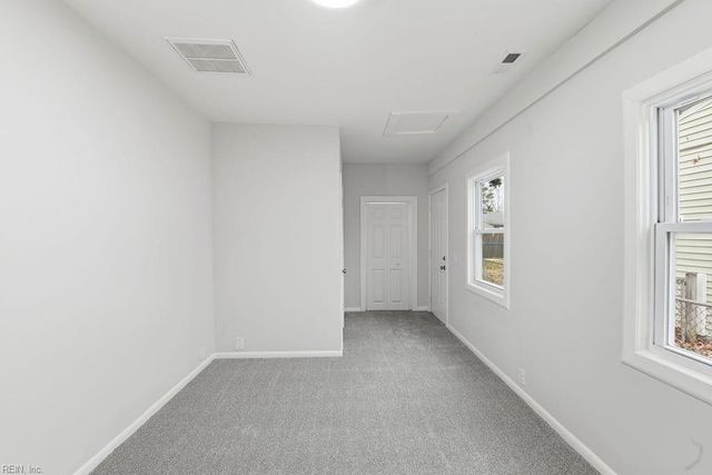 5364 Hanyen DR, Norfolk, VA 23502