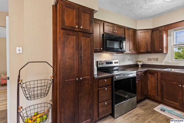 4129 Fort Street, Omaha, NE 68111