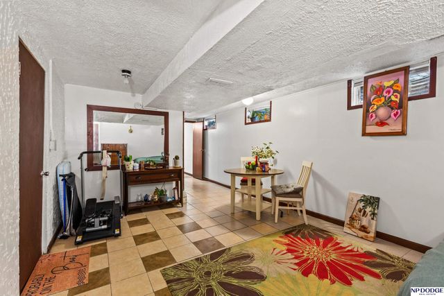 4129 Fort Street, Omaha, NE 68111