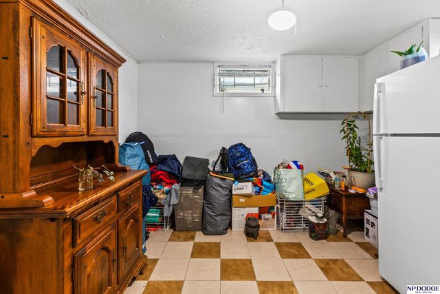 4129 Fort Street, Omaha, NE 68111