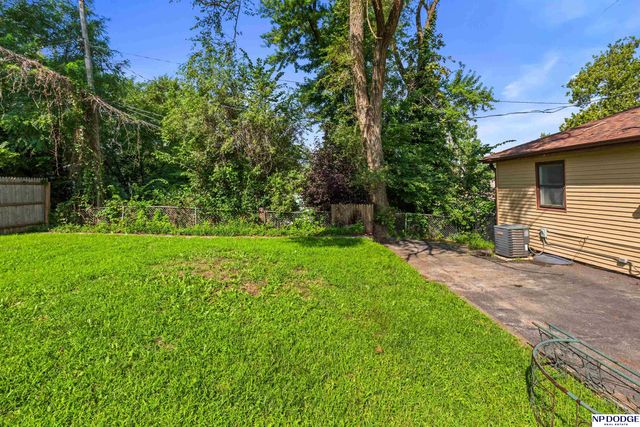 4129 Fort Street, Omaha, NE 68111