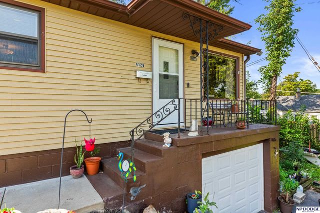 4129 Fort Street, Omaha, NE 68111