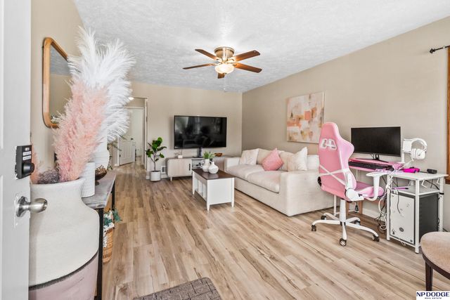 4129 Fort Street, Omaha, NE 68111