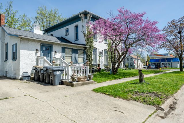 922 Main Street, St. Joseph, MI 49085