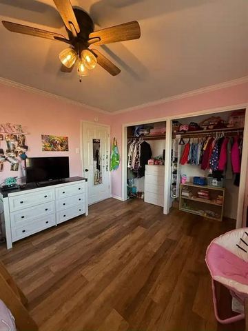 625 W Oak Street, Independence, KS 67301