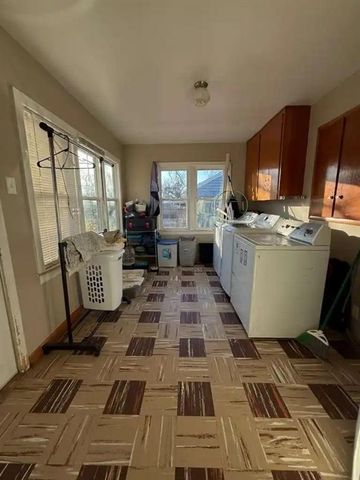 625 W Oak Street, Independence, KS 67301