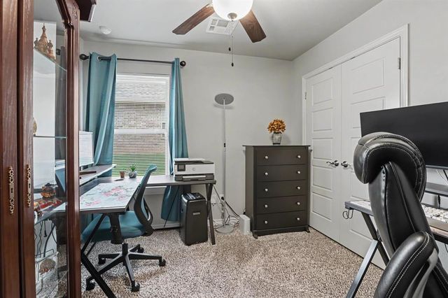 6124 Oxnard Street, Edmond, OK 73034