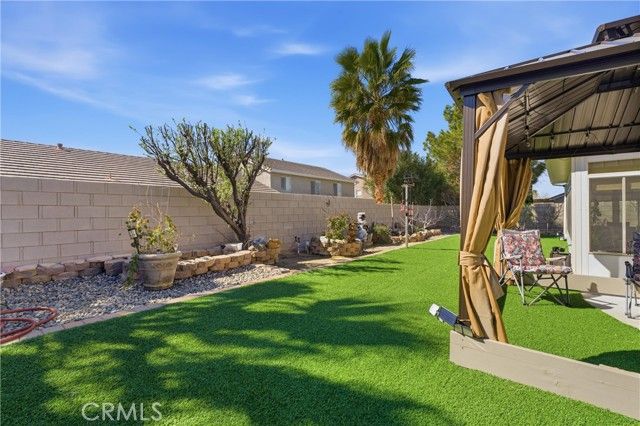 1542 Torbay Court, Lancaster, CA 93534