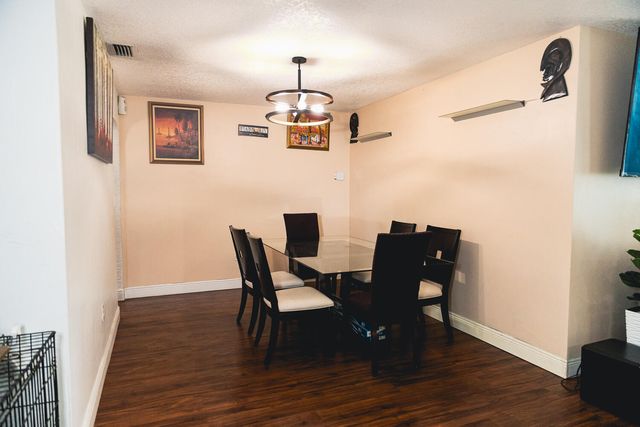 7210 NW 22nd Street, Sunrise, FL 33313