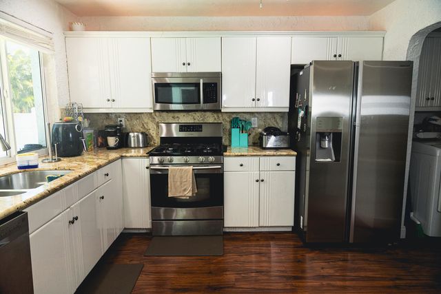 7210 NW 22nd Street, Sunrise, FL 33313