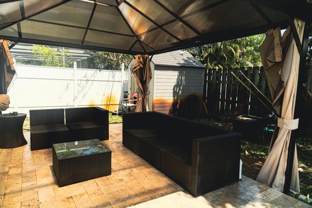 7210 NW 22nd Street, Sunrise, FL 33313