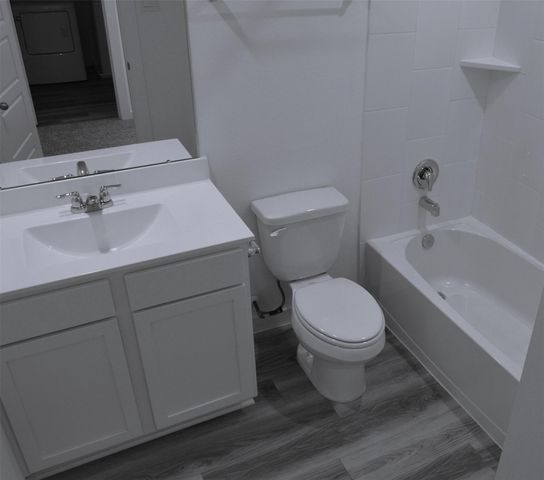 10212 Berkeley Springs Trail Trail, Houston, TX 77051