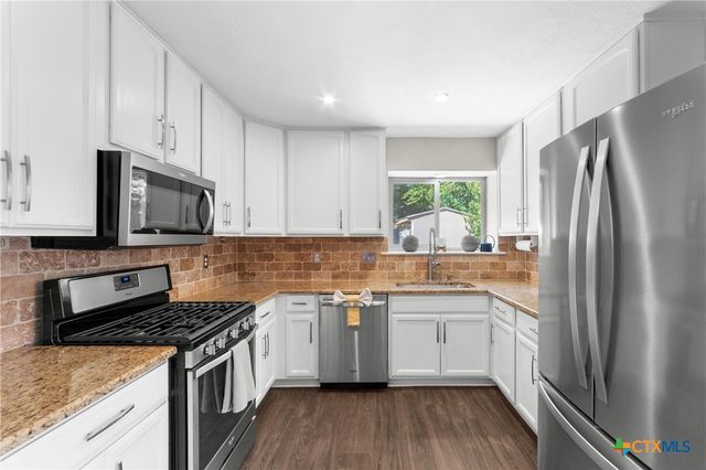 11210 Henge Drive, Austin, TX 78759