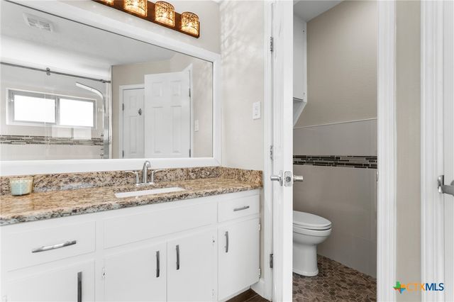 11210 Henge Drive, Austin, TX 78759