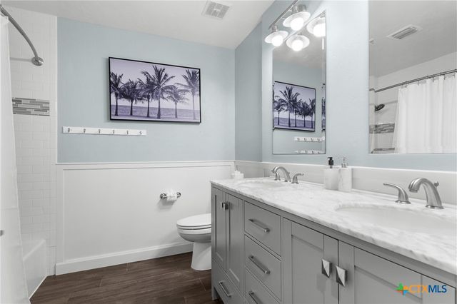 11210 Henge Drive, Austin, TX 78759