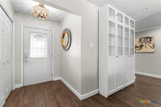 11210 Henge Drive, Austin, TX 78759