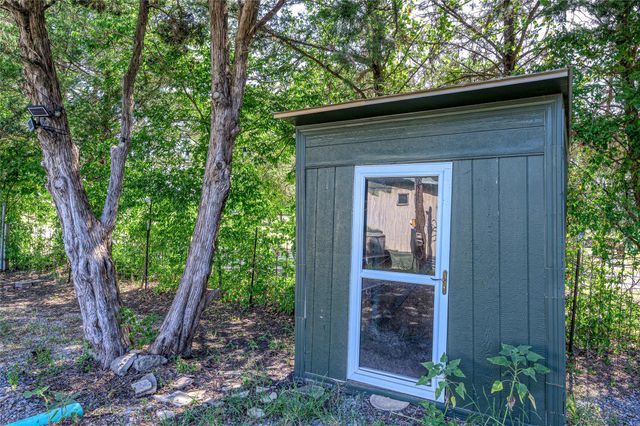 428 Pennell Road, Sherman, TX 75090