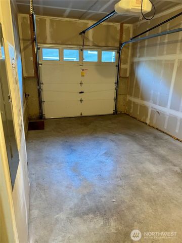 7921 20th Avenue SE, Everett, WA 98203