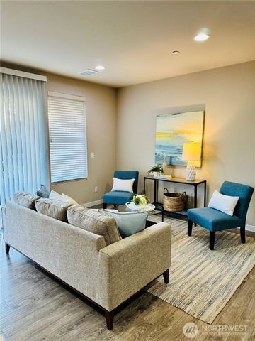 7921 20th Avenue SE, Everett, WA 98203