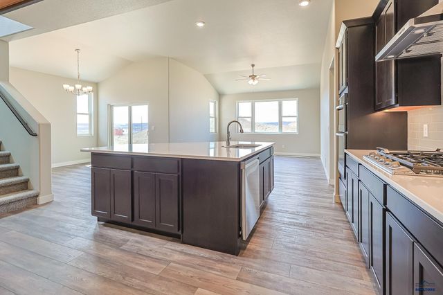 145 ISAAC ST, Rapid City, SD 57703