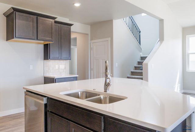 145 ISAAC ST, Rapid City, SD 57703