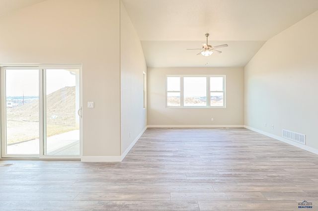 145 ISAAC ST, Rapid City, SD 57703