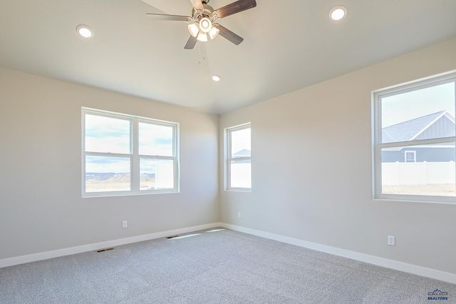 145 ISAAC ST, Rapid City, SD 57703