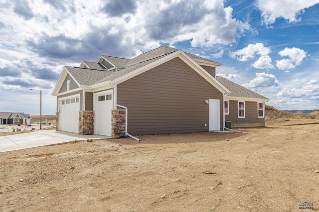 145 ISAAC ST, Rapid City, SD 57703