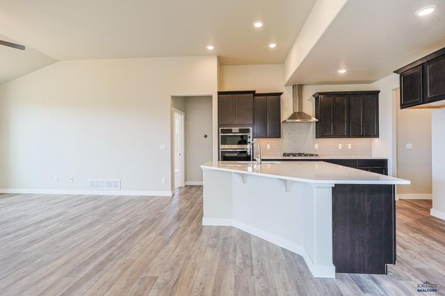 145 ISAAC ST, Rapid City, SD 57703