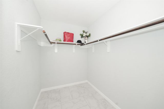 10606 Ince Lane, Houston, TX 77040