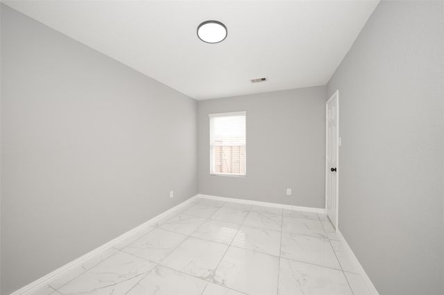 10606 Ince Lane, Houston, TX 77040