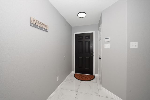 10606 Ince Lane, Houston, TX 77040