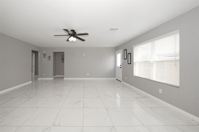 10606 Ince Lane, Houston, TX 77040