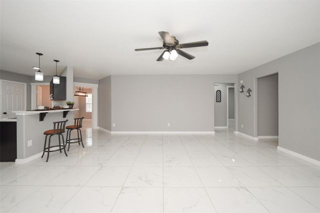 10606 Ince Lane, Houston, TX 77040