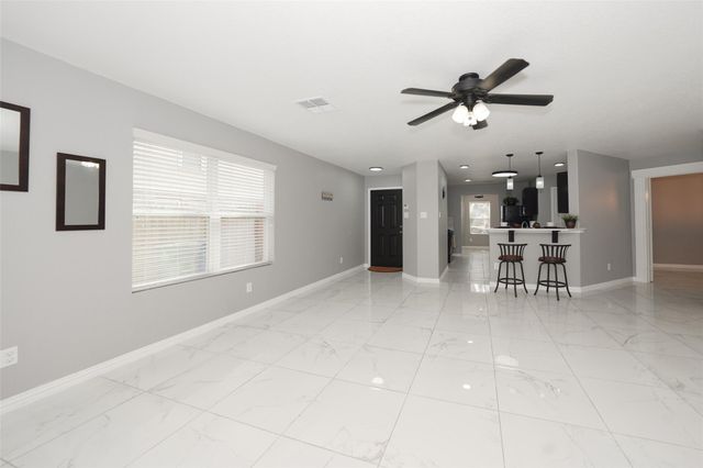 10606 Ince Lane, Houston, TX 77040