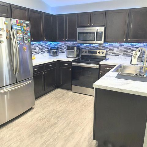 453 PENTAS LANE, Haines City, FL 33844