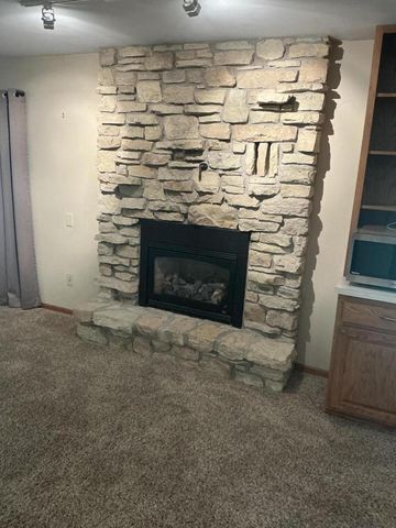 201 Pauquette DRIVE, Poynette, WI 53955