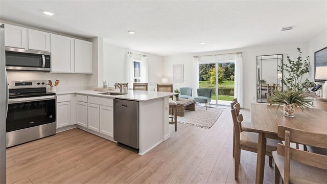 800 PRESTON COVE DRIVE, St Cloud, FL 34771