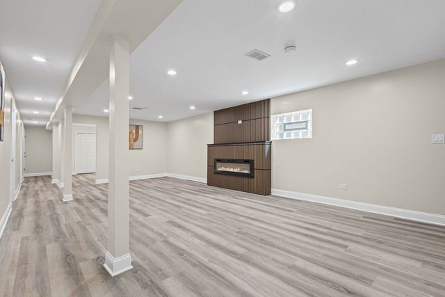658 Hoxie Avenue, Calumet City, IL 60409
