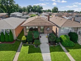 658 Hoxie Avenue, Calumet City, IL 60409