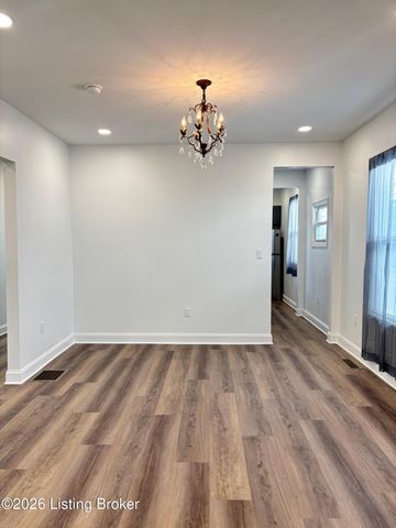 1052 S 26th St, Louisville, KY 40211