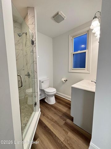 1052 S 26th St, Louisville, KY 40211