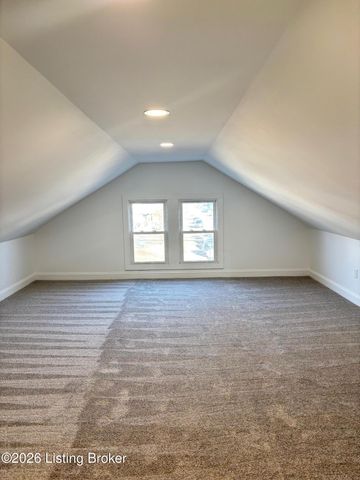 1052 S 26th St, Louisville, KY 40211