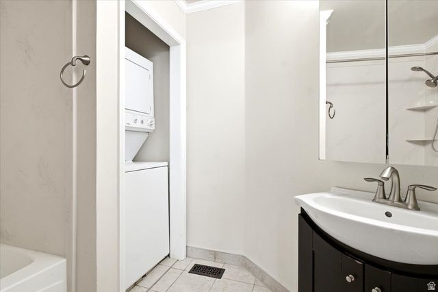1364 W BEACON DR, Taylorsville, UT 84123